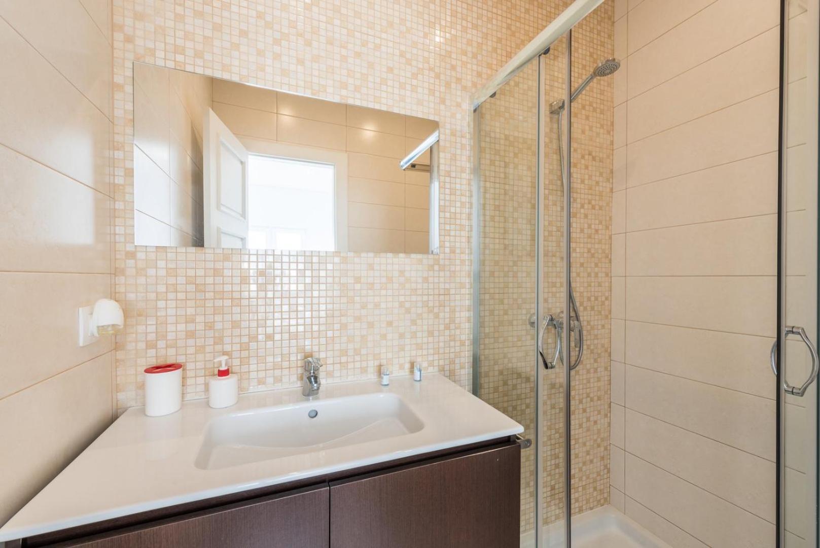 Guestready - Spacious Modern Stay In Porto Vila Nova de Gaia Exterior foto